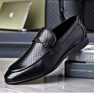 Verão oco respirável buraco sandálias de couro masculino negócios Formal Wear um Pedal couro genuíno sola macia preguiço