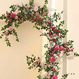 Simulação rosa flor falsa rattan ar condicionado tubo de água bloqueio decoração varanda pendurado cesta corrimão cerca 