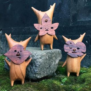 Grátis Um Par de Filhotes Gatinhos!Shiba Inu Laranja Gato Escultura em Madeira Presente Feito à Mão Bonito Decoração de 