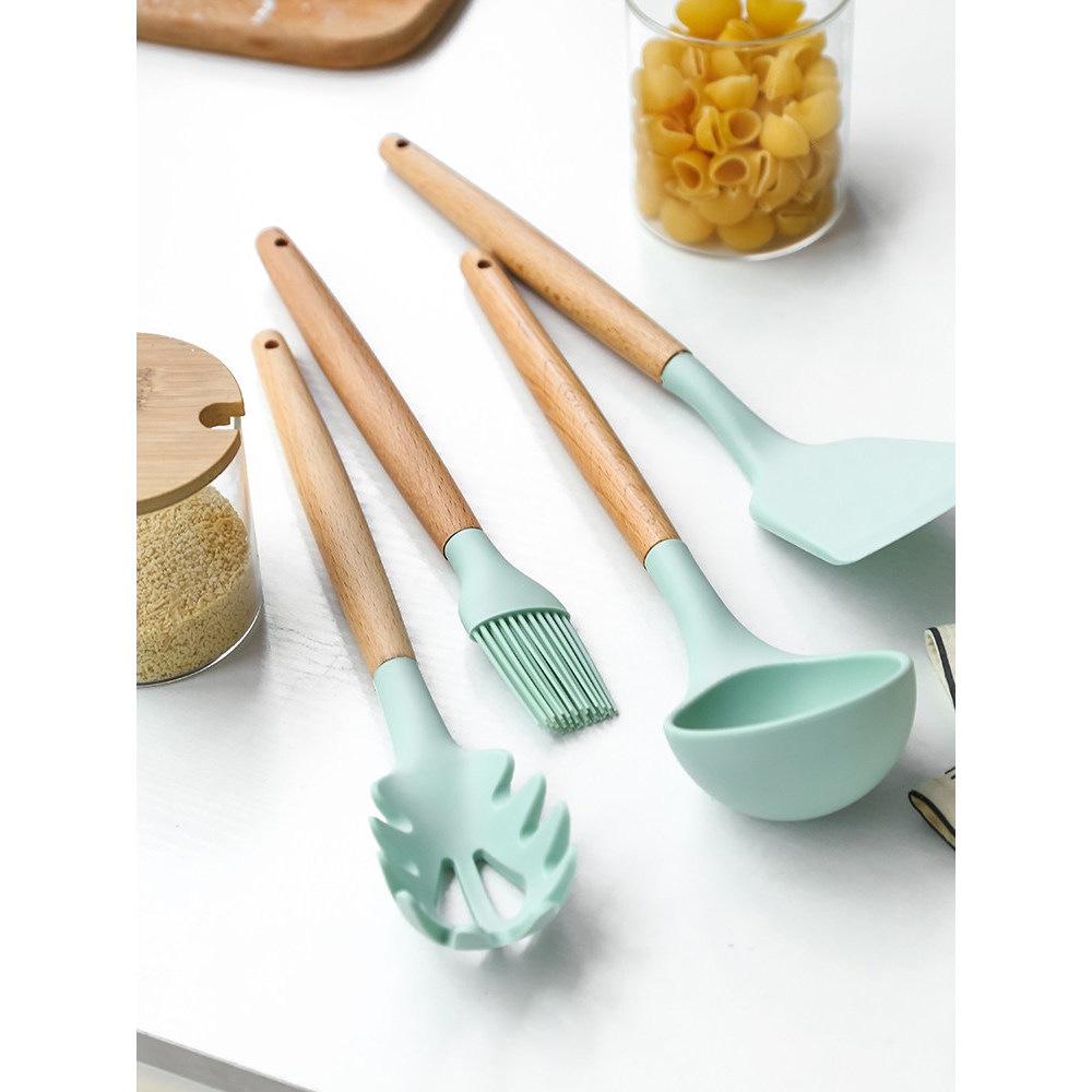 Cabo de madeira resistente a altas temperaturas Utensílios de cozinha de Silicone Panela antiaderente Espátula de cozinh
