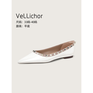 2026 outono novo estilo fivela quadrada sapatos planos franceses couro envernizado boca rasa elegante branco Commuter nã