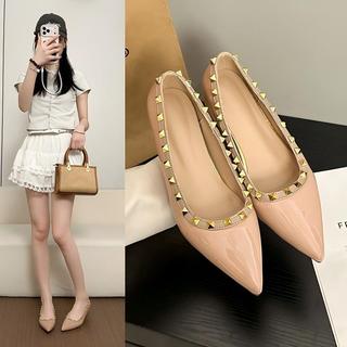 Rebites franceses cor Nude fada nicho apontou Toe sapatos femininos verão combinando saia temperamento noite vento avó s