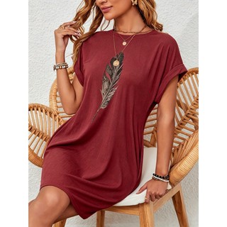 Vestido camiseta com estampa de pena, vestido gola redonda manga curta, roupa casual verão, vestido confortável