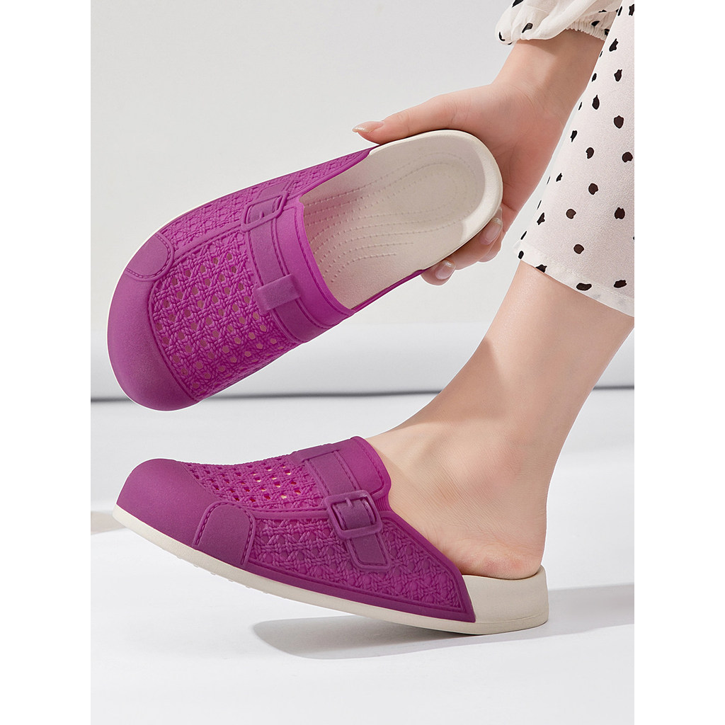 Baotou buraco sapatos femininos verão sola macia antiderrapante oco respirável mães de meia-idade exterior usar sandália