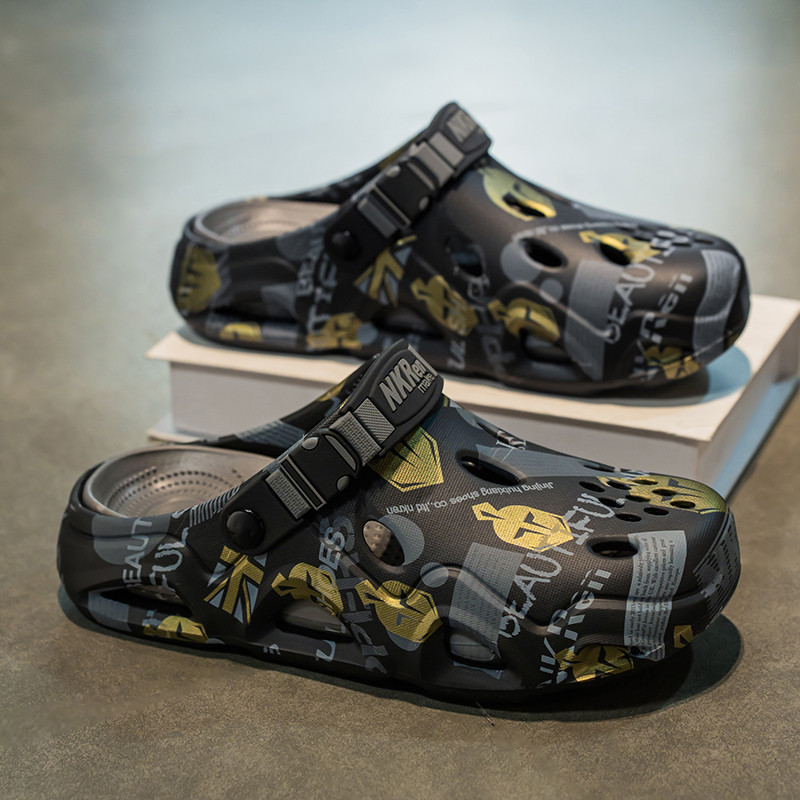 Buraco sapatos masculinos verão exterior wear antiderrapante resistente ao desgaste Toe-coberto chinelos adolescente res