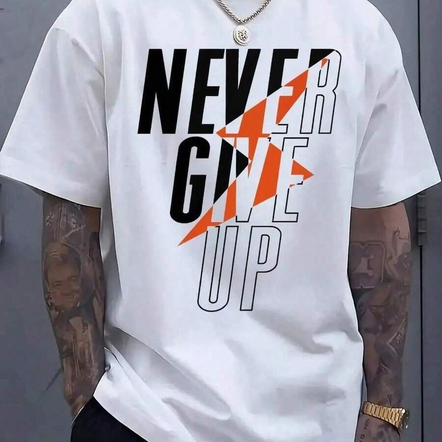 Camiseta Masculina Feminina Unissex Estampada Never Give Up Casual Streetwear Moda Urbana Jovem Estilo Hip Hop Academia