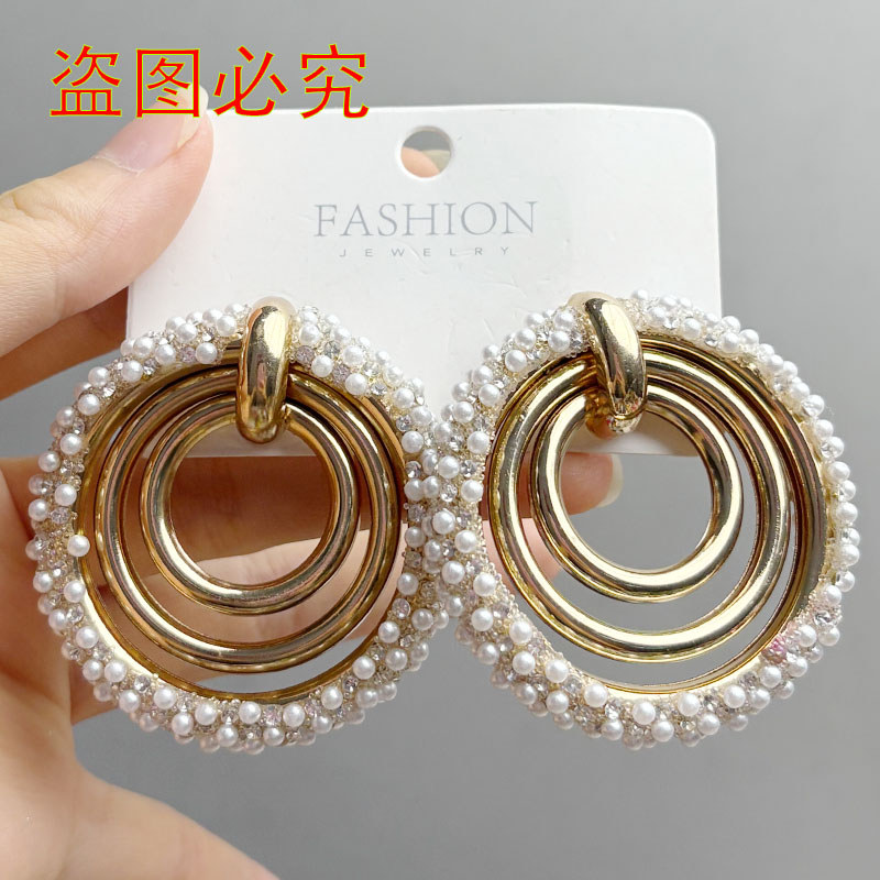 Luz de luxo nicho High-End arco brincos grande pequeno círculo diamante brincos simples beleza Retro exagerado brincos f