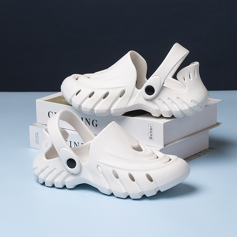 Sapatos de praia masculinos de verão oco respirável Casual chinelos masculinos EVA dois Wear interior ao ar livre casal 