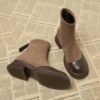 2025 Influencer Senhoras de venda quente versão coreana Fried Street Botas curtas de alto valor com saia All-match Retro