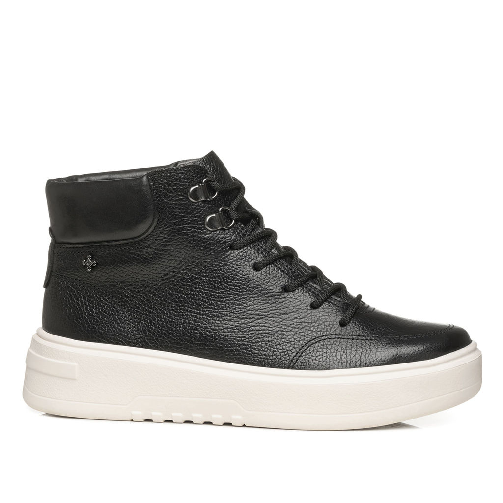 Tênis Pegada Feminino em Couro Preto 213113-02