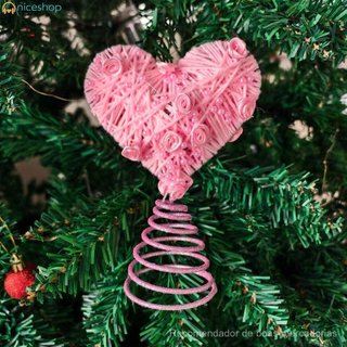 Enfeite de árvore em forma de estrela com um coração vermelho – decoração criativa para o Dia dos Namorados e o Natal 8N