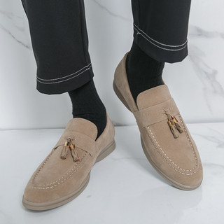 2026 novo estilo mocassins deslizamento-On borla plana Casual estilo dinheiro antigo sapatos masculinos britânicos sola 