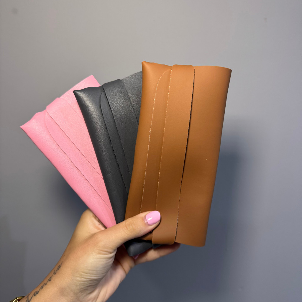 Kit C/10 Estojo para Óculos de Sol Couro Sintético Ecológico com Flanela Porta Óculos Case em Oferta na Shopee