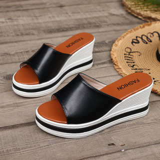 Chinelos de salto cunha pronto estoque Plus Size 43 2026 novo estilo senhoras chinelos de salto cunha moda feminina chin