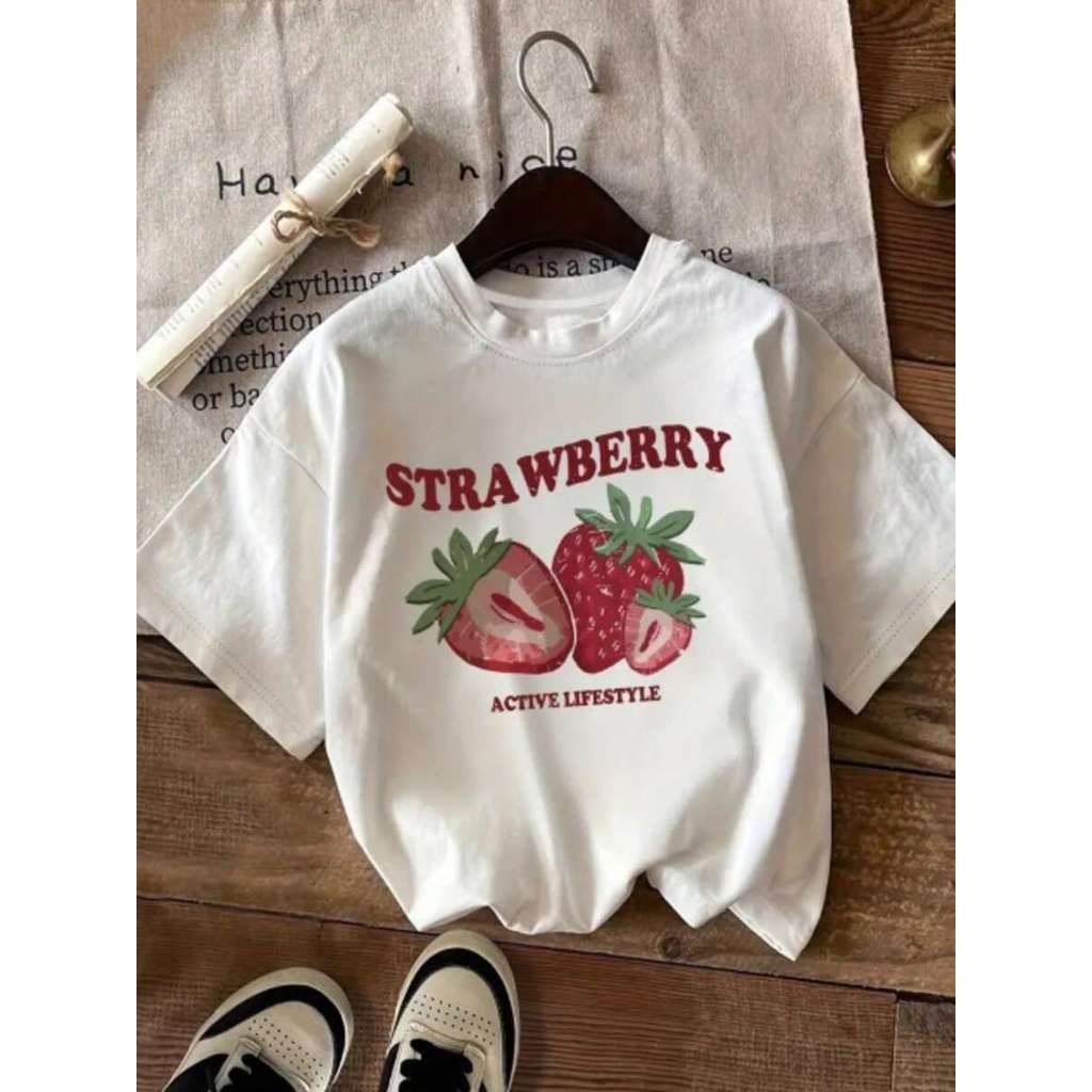 Camiseta Feminina  ESTAMPA STRAWBERRY  Blusa Algodão Confortável e Estilosa