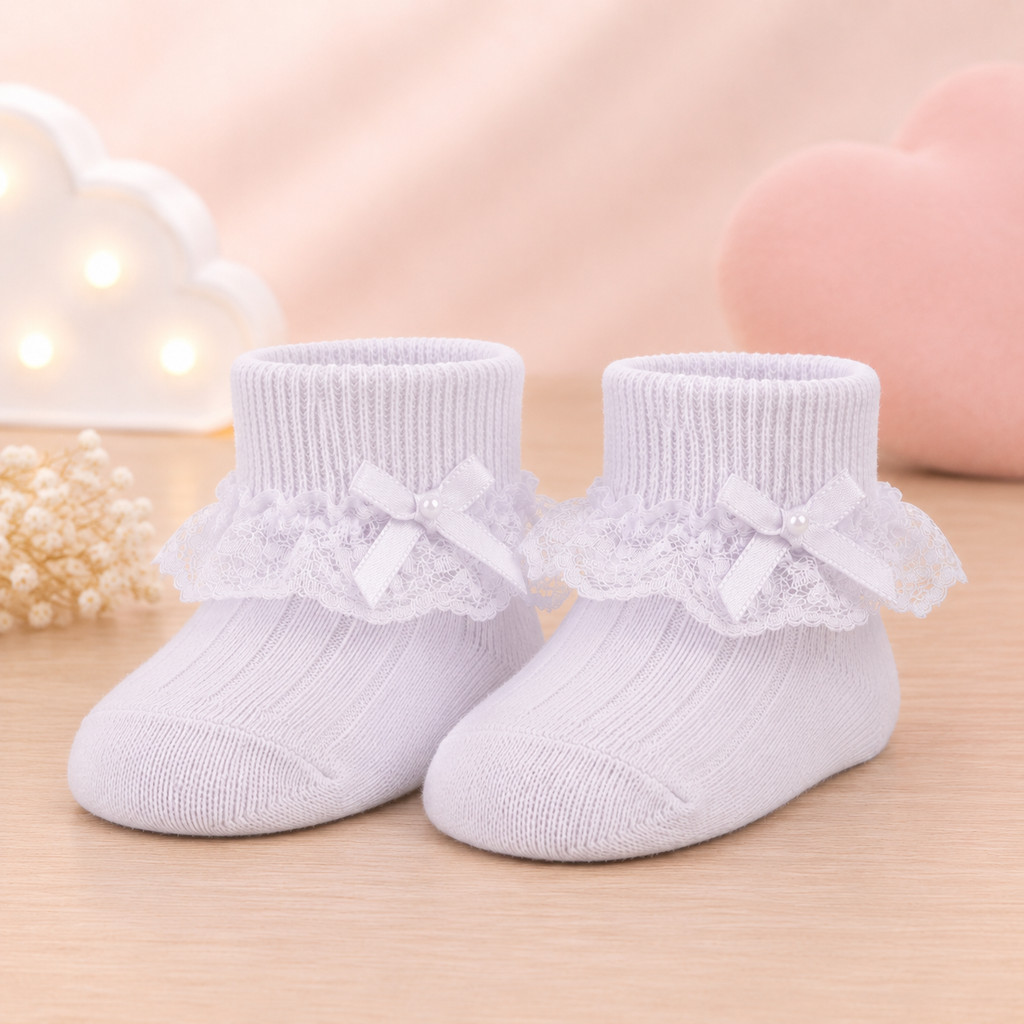 Meia Infantil Menina com Renda e Laço Delicada para Bebê