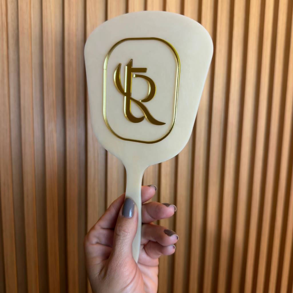ESPELHO de mão de ACRÍLICO GLOW BEGE personalizado para consultorio estudio clínica LASH