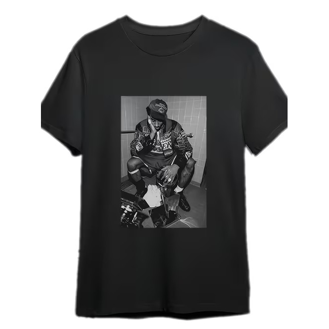 Camiseta Masculina Estampa de Atleta Moderna Confortável Atemporal Tema Esportivo Estilo Casual
