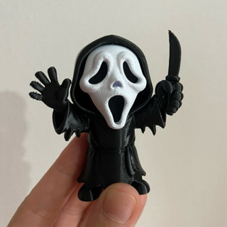 Boneco miniatura Pânico Scream Decorativo  – Ghostface Miniatura | Decoração Geek Colecionável