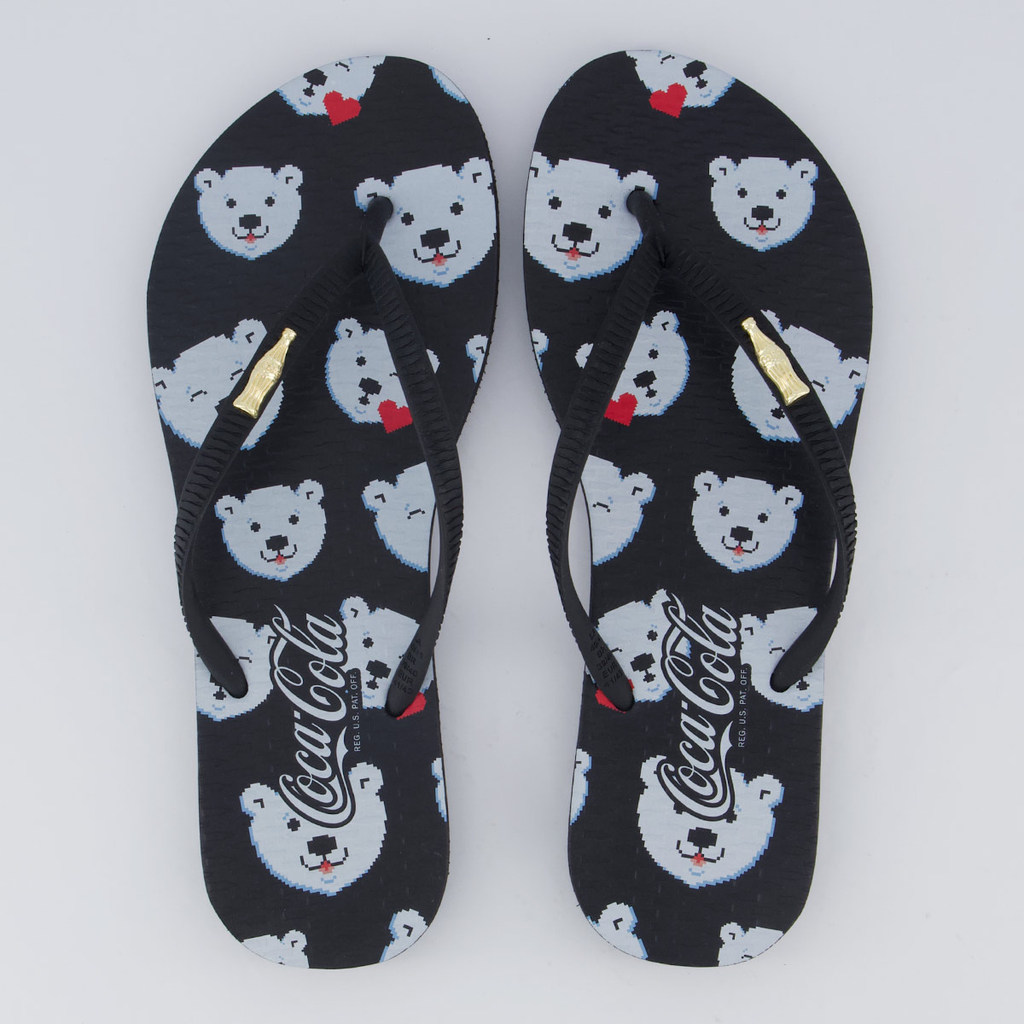 Chinelo Coca Cola Cool Bear Feminino Preto em Oferta na Shopee
