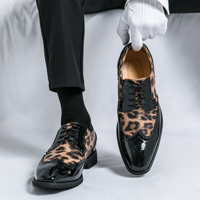 Sapatos masculinos com estampa de leopardo, sapatos britânicos Derby, roupa Formal de negócios, sapatos de couro masculi