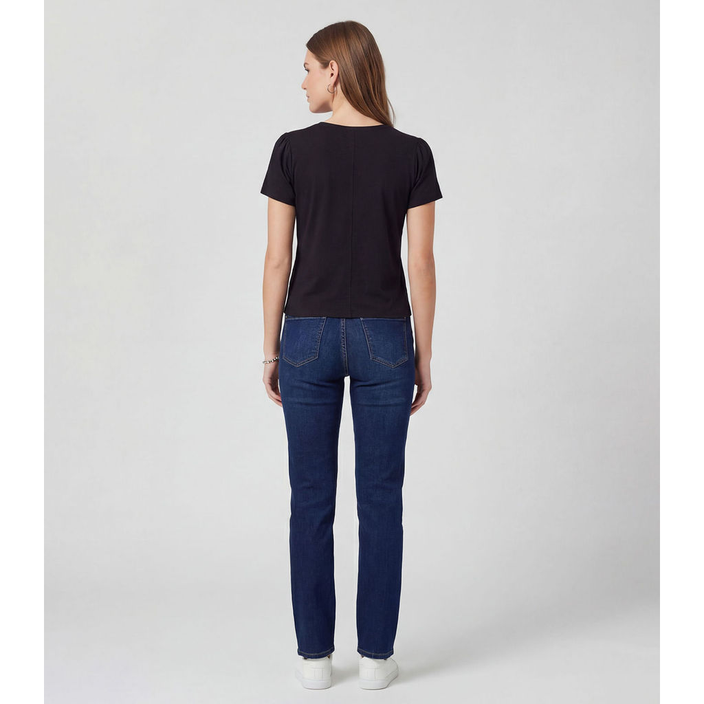 Blusa Feminina Em Visco Tricot Infinita Cor Preto