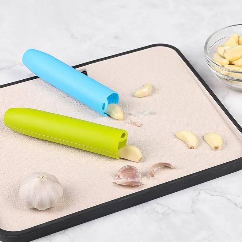 5 Tubo Descascador de Alho em Silicone | Prático, Rápido e Sem Cheiro na Mão e Sujeira