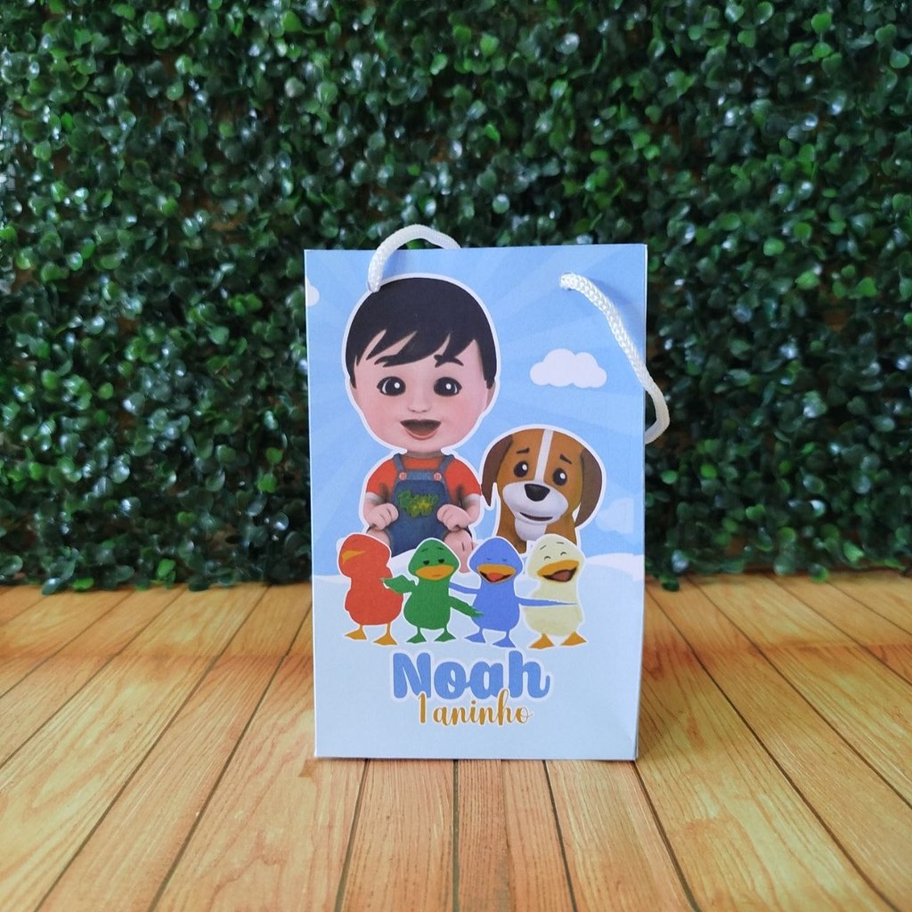 Sacolinha Surpresa Personalizada para Festa Infantil de Criança Mimo Lembrancinha Bento e Totó Patinhos Coloridos