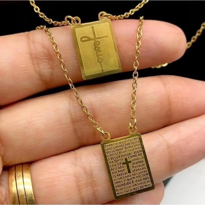 Escapulário Masculino Cruz e Placa Aço Inox - Proteção Espiritual e Design Moderno
