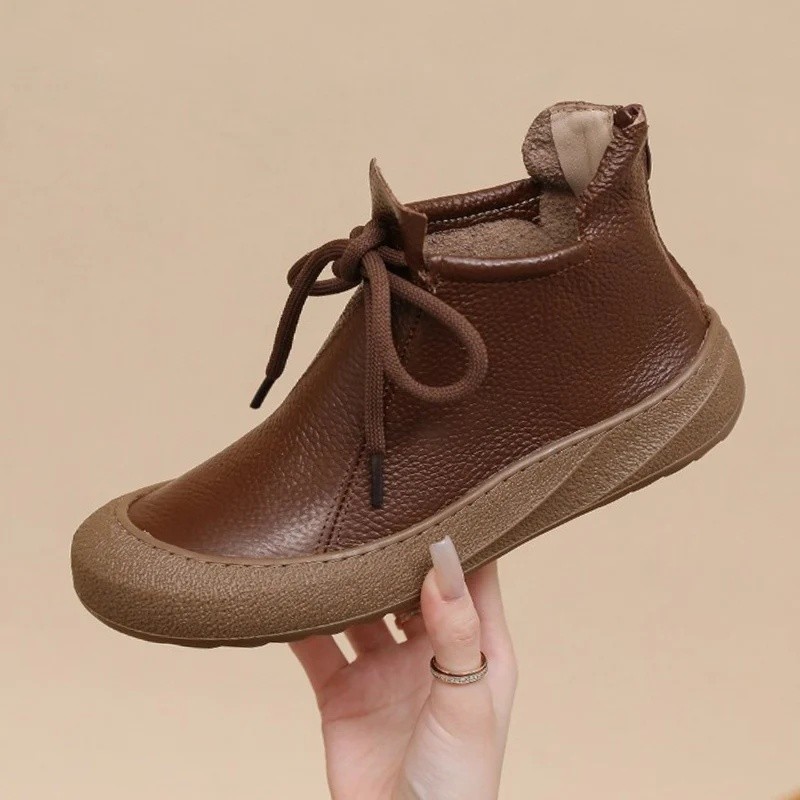 Botas de cano curto de couro genuíno para mulher, modelo retro e elegante, ideais para o outono e o início do inverno, d