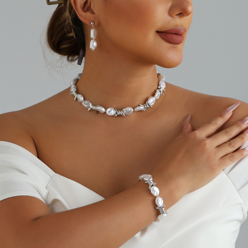 Conjunto de colar de pérolas planas barrocas temperamento joias em estoque pronto moda torção costura colar colar joias2
