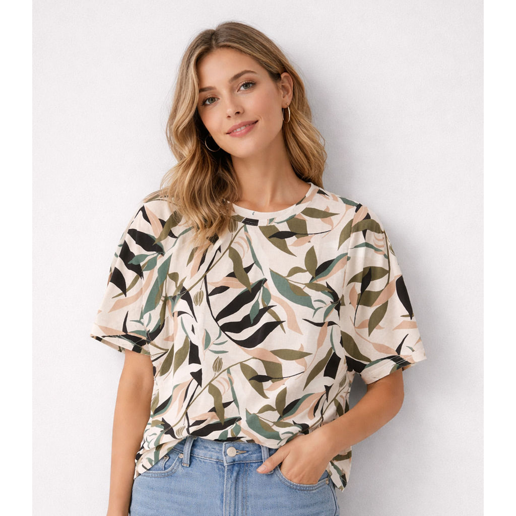 Blusa Feminina Com Estampa Infinita Cor Bege