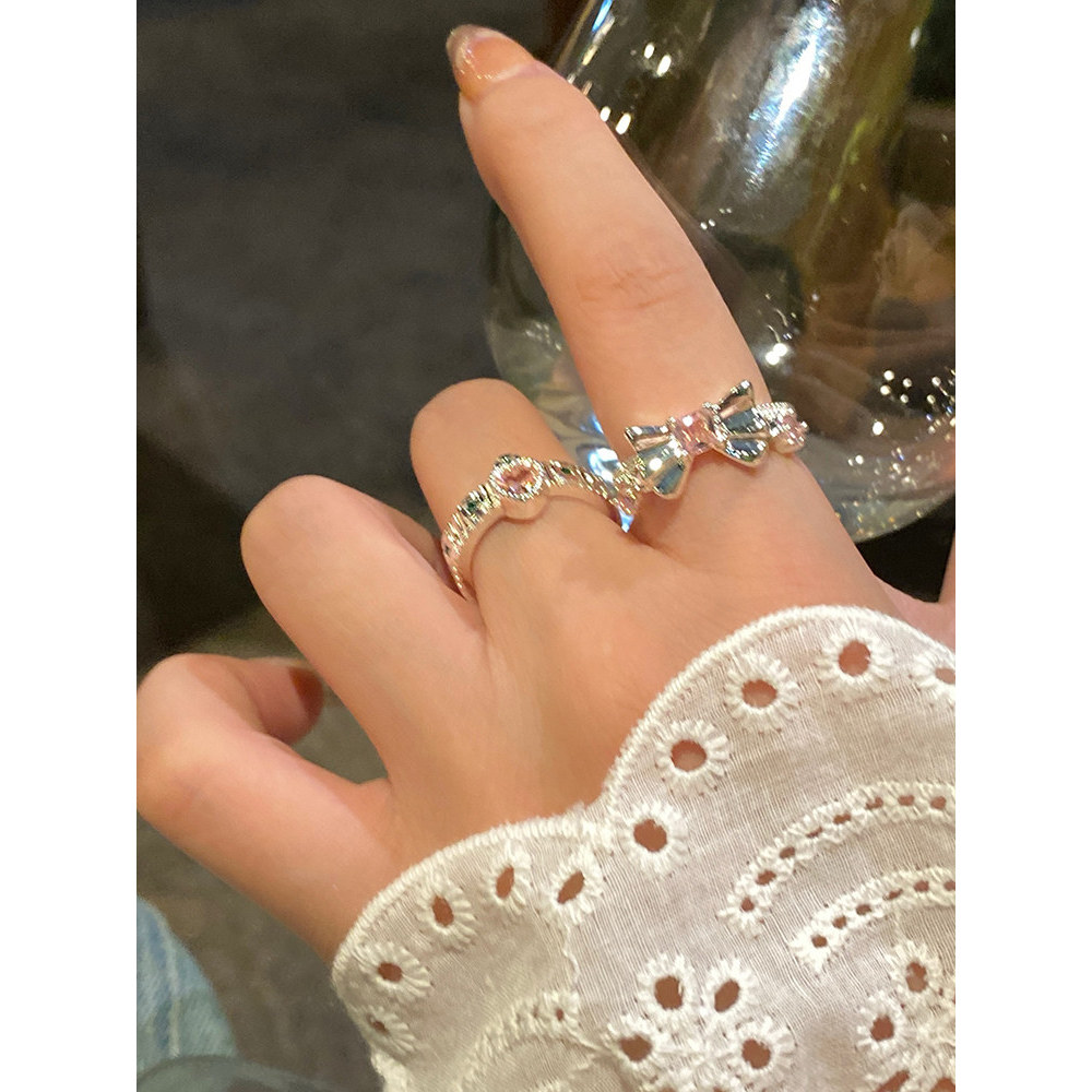 Querida princesa rosa anel de diamante feminino luz luxo High-End Bowknot simples anel feminino nicho Design cauda anel
