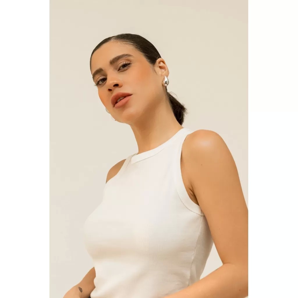 Blusa Básica Regata Canelada Feminina 100% Algodão Premium Helô Lisa Blusinha Básica Canelada Ribana
