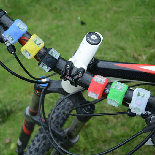 Luzes de bicicleta Luzes de sapo de sexta geração Luzes decorativas de Mountain Bike de advertência de segurança L