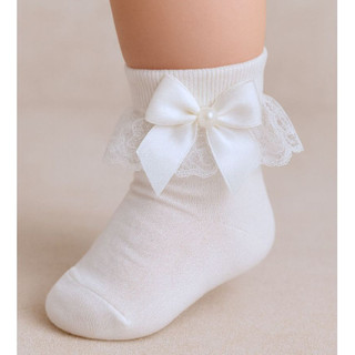Meia Infantil Bebê Branca Renda e Laço de Pérola Cano Médio Elegante Casamento Batizado Festa Fofo