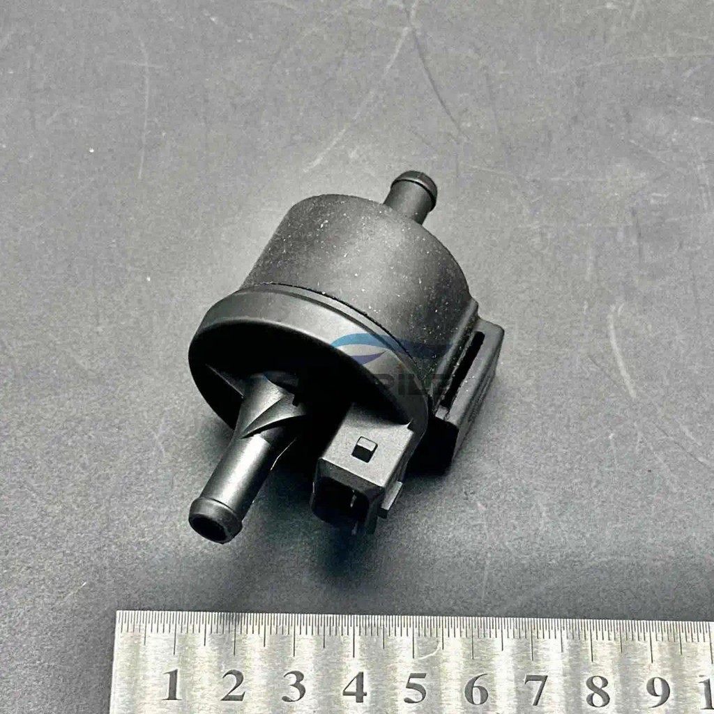 1 Peça Para Changan CS35 EADO xt Alsvin v3v5V7 Novo Benni cs75 Válvula De Controle Do Tanque De Carbono Solenóide