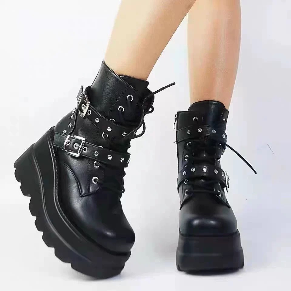 Elegante All-Match altura aumentada mais magro olhar Anime sapatos femininos de sola grossa Punk Martin botas femininas,