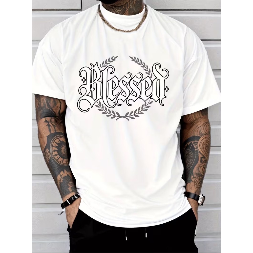 Camiseta Masculina Unissex Premium de Algodão Branca Estampa Blessed com Folhas de Louro Estilo Casual Confortável Para 