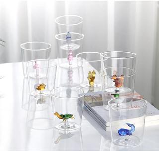 Forma tridimensional dos desenhos animados sem alças bonito simples vidro doméstico única camada suco bebida fria vidro 