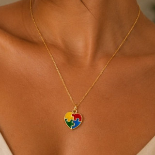 Colar Coração Quebra-Cabeça Símbolo do Autismo Banhado a Ouro 18K | Corrente 45cm | Pingente 19mm/Dourado/Feminino