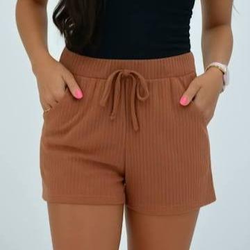 Short Canelado Feminino – Confortável, Estiloso e Versátil