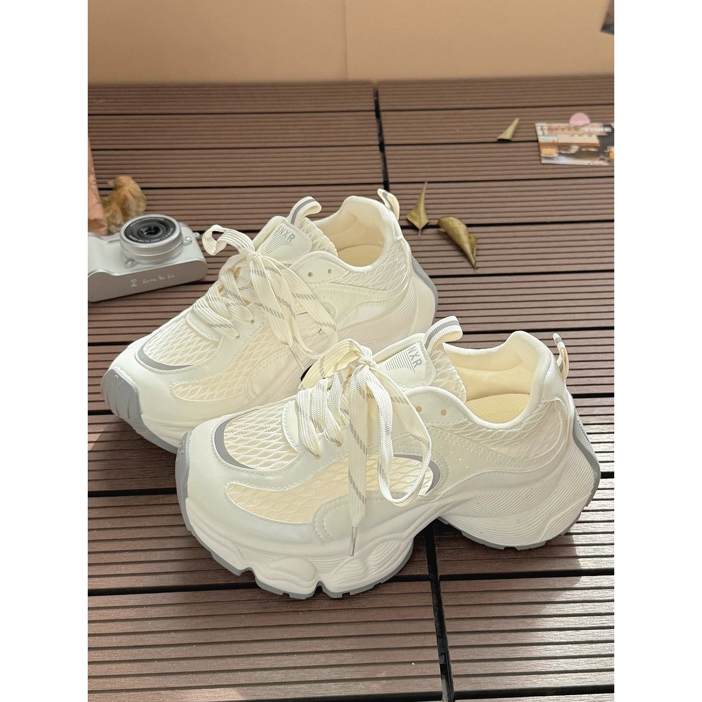 2026 verão aumentando sapatos femininos papai sapatos femininos estilo fino sapatos de malha respirável com saia de sola