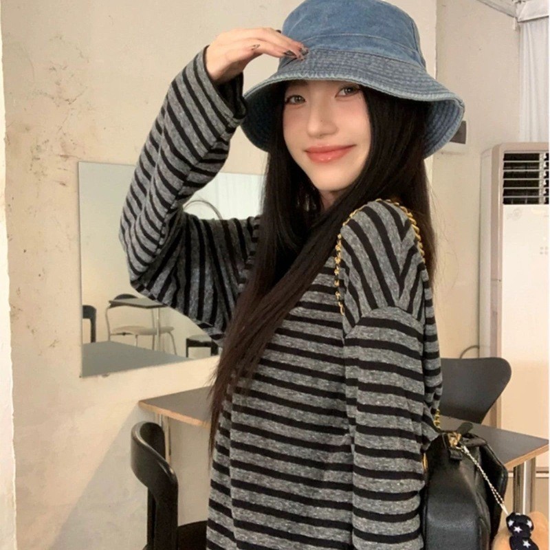 Pronto estoque 2026 outono novo estilo estilo coreano estilo preguiçoso listrado manga comprida camiseta feminina solta 