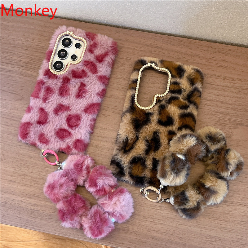 Leopardo Pele Macia Casos De Telefone Hairball Pulseira Corrente Para Samsung S26 S25 S24 S23 Ultra A07 A17 A27 A37 A57 