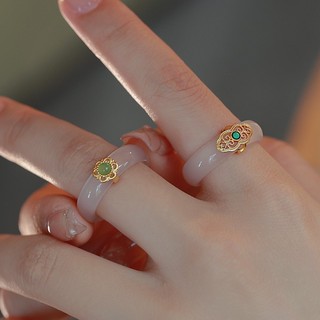 Outono brisa bêbado * Natural alto gelo branco calcedônia anel high-End feminino ins nicho Design novo clareamento chinê