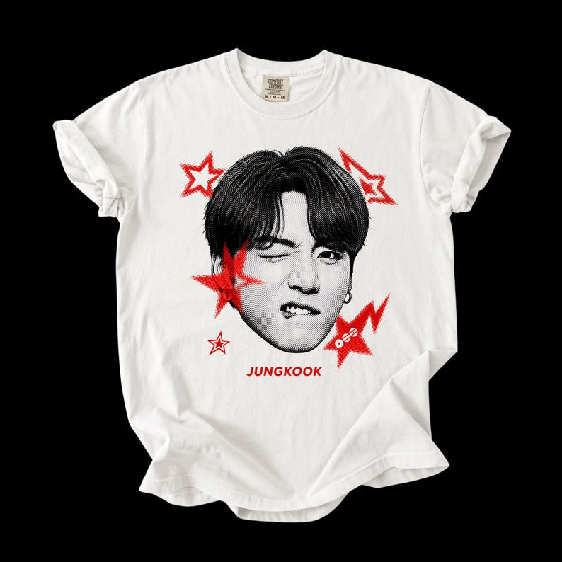 Camiseta Feminina Estampa de Personagem com Estrelas e Raios Moderna Confortável Atemporal Tendência