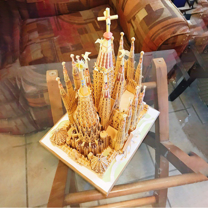 Edifício mundialmente famoso espanha catedral Shenjiatang modelo de papel DIY estudante mão trabalho indústria