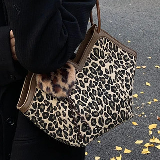 [XKB] Sacola feminina elegante e exclusiva com estampa de leopardo, bolsa de ombro em formato especial, bolsa feminina d