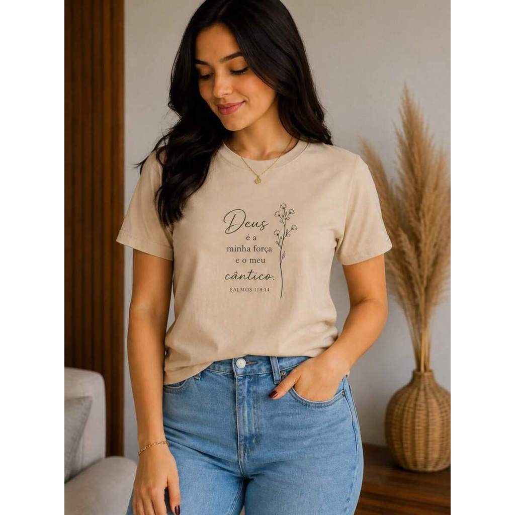 Camiseta Feminina Estampada Flor Delicada Deus é Força Confortável 100% Algodão Premium Para Treino Gola Redonda Básica